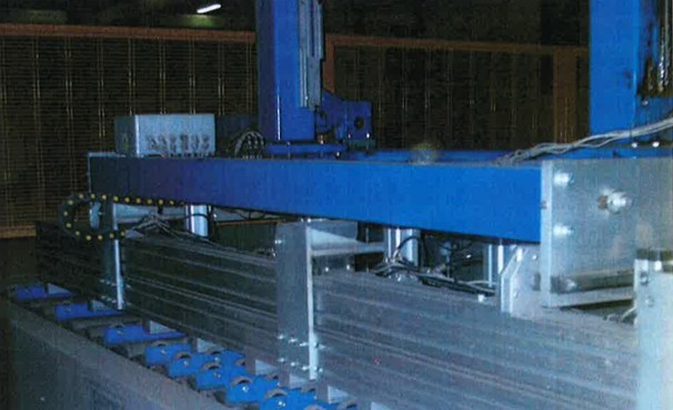 Manipolatore pannelli 1