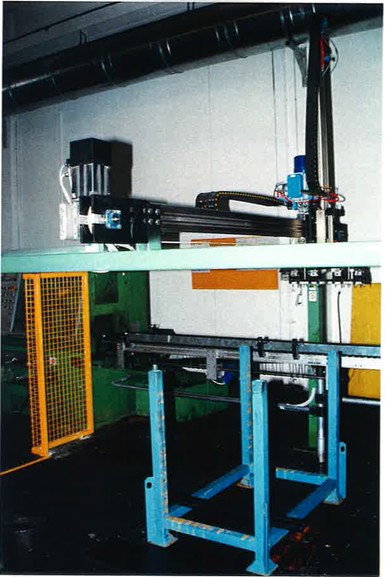 Manipolatore carico/scarico tubi 4